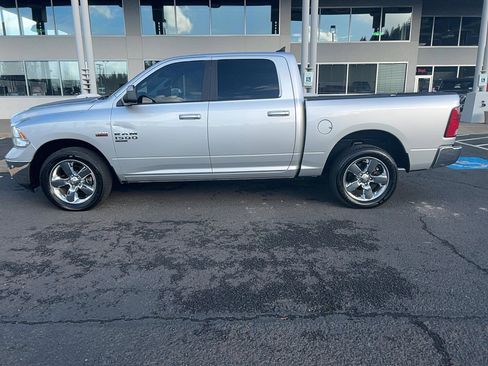 Used 2019 RAM 1500 Big Horn image 7