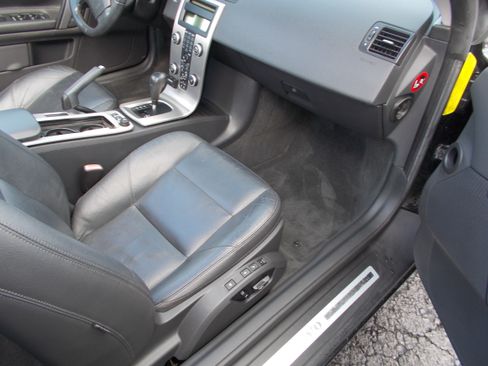 Used 2008 Volvo C70 T5 image 17