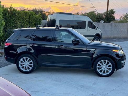 Used 2016 Land Rover Range Rover Sport HSE AWD/4WD image 5