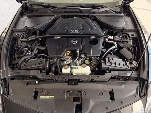 Used 2024 Nissan Z Performance image 19