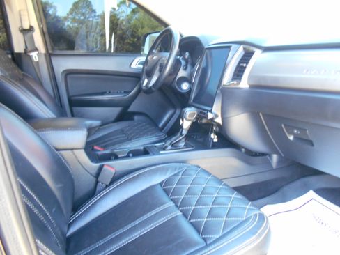 Used 2021 Ford Ranger XLT image 9