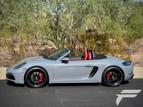 Used 2023 Porsche 718 Boxster GTS RWD image 33