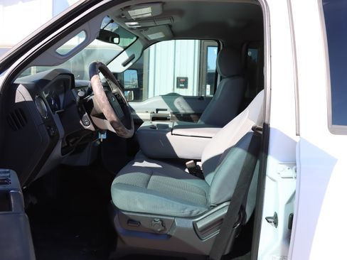 Used 2015 Ford F250 XLT image 13