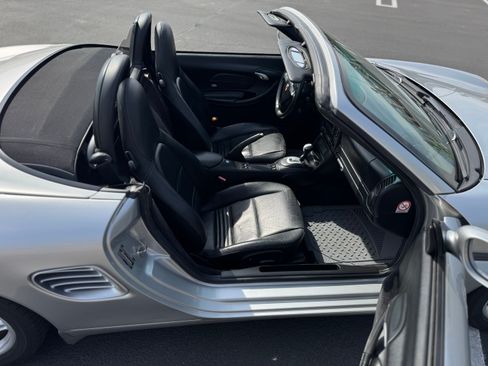 Used 2004 Porsche Boxster image 13