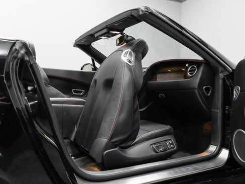 Used 2013 Bentley Continental GTC image 42