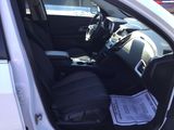 Used 2017 Chevrolet Equinox LT image 3