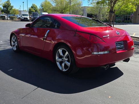 Used 2007 Nissan 350Z Touring image 12