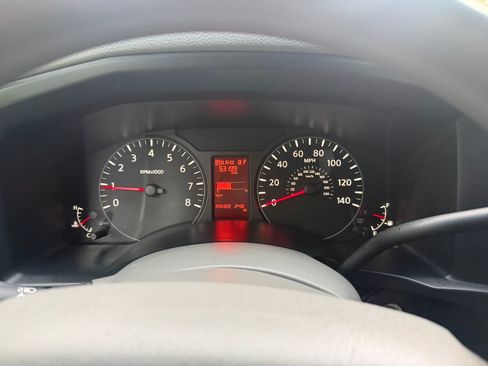 Used 2020 Nissan NV 2500 SV image 13