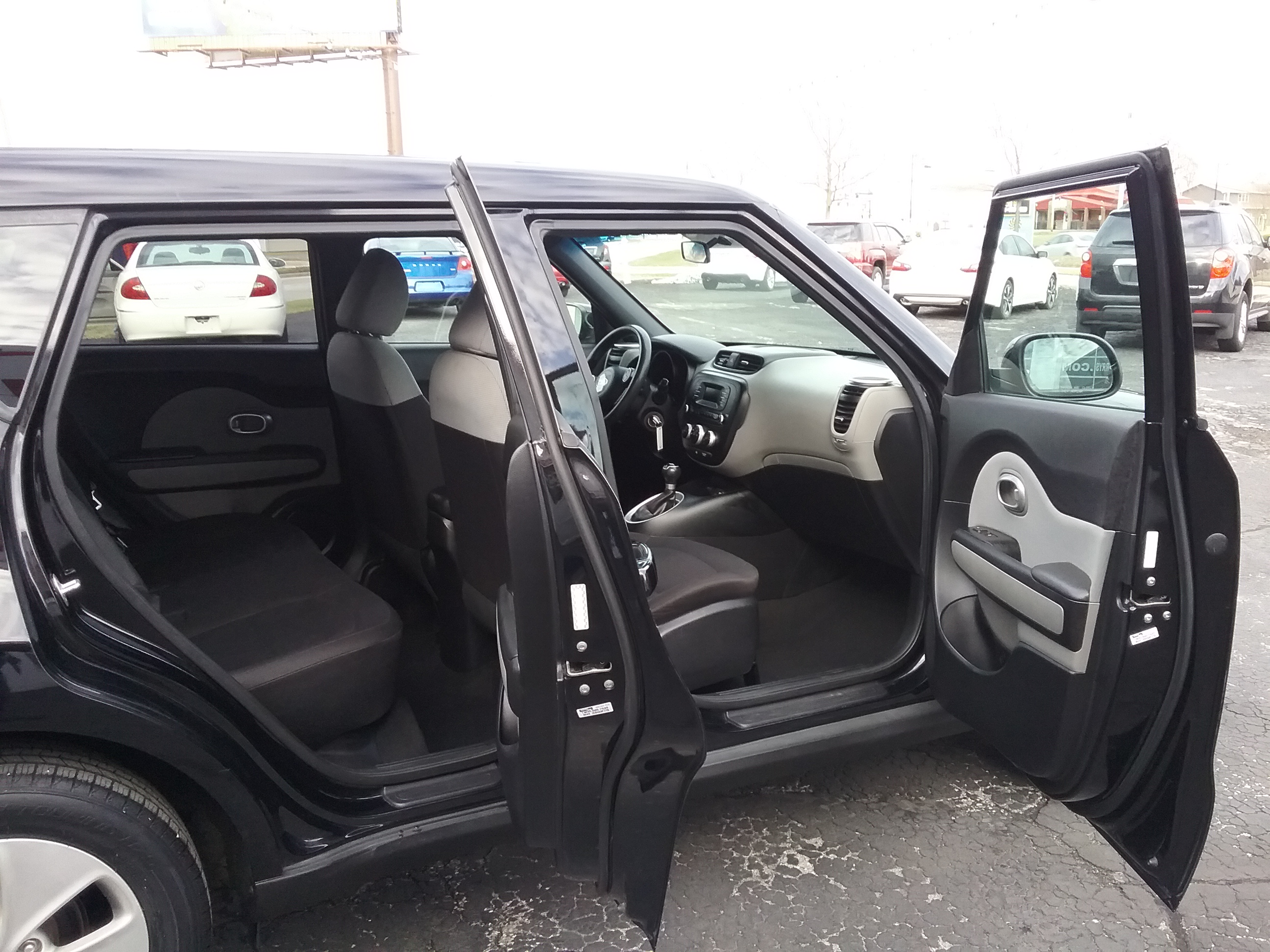 Used 2016 Kia Soul FWD image 17