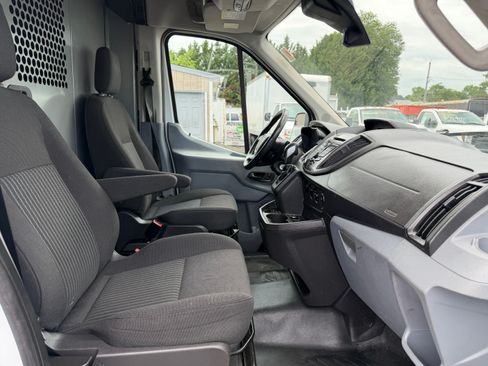 Used 2015 Ford Transit 250 148 Medium Roof RWD image 17