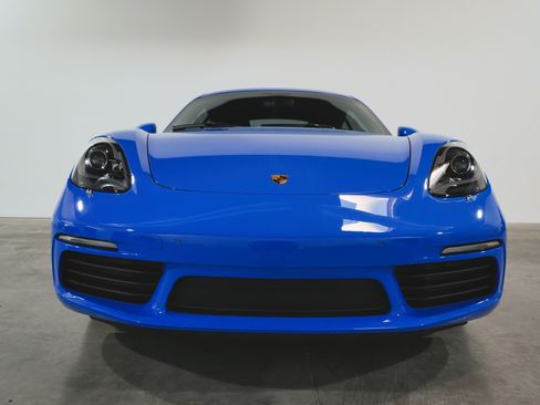 Used 2022 Porsche 718 Cayman S image 18