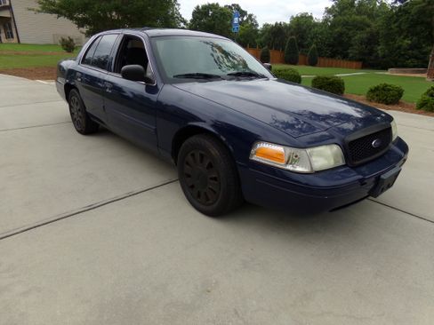 Used 2011 Ford Crown Victoria Police Interceptor RWD image 7