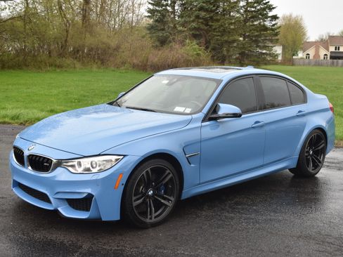 Used 2017 BMW M3 Sedan RWD image 4
