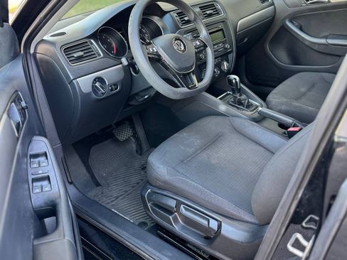 Used 2015 Volkswagen Jetta SE image 17