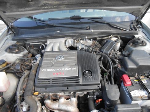 Used 2004 Toyota Avalon XLS image 20