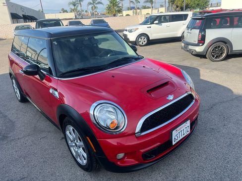 Used 2011 MINI Cooper Clubman S image 10