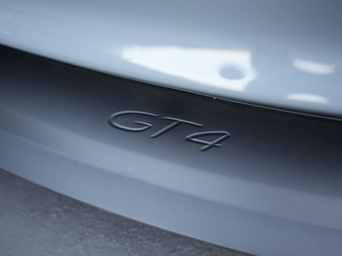 Used 2023 Porsche 718 Cayman GT4 image 12