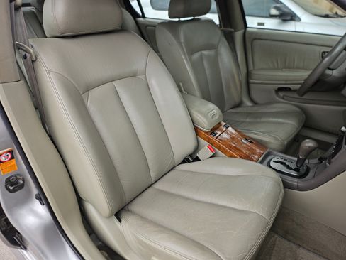 Used 2002 INFINITI I35 image 10