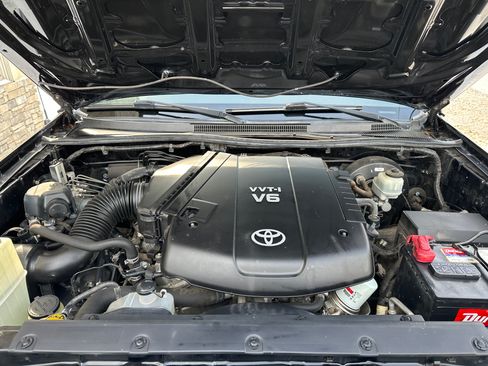 Used 2013 Toyota Tacoma image 19