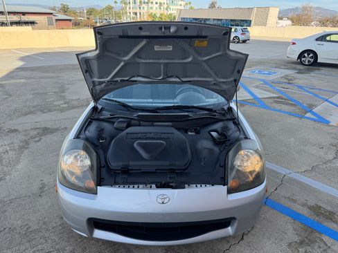 Used 2002 Toyota MR2 Spyder image 43