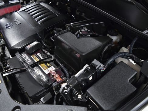 Used 2008 Toyota RAV4 Limited image 34