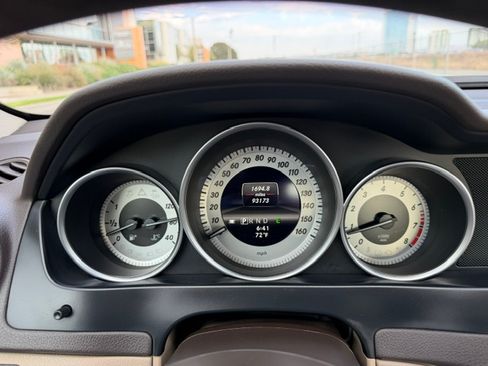 Used 2013 Mercedes-Benz C 250 Luxury image 10