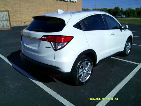 Used 2019 Honda HR-V EX image 4