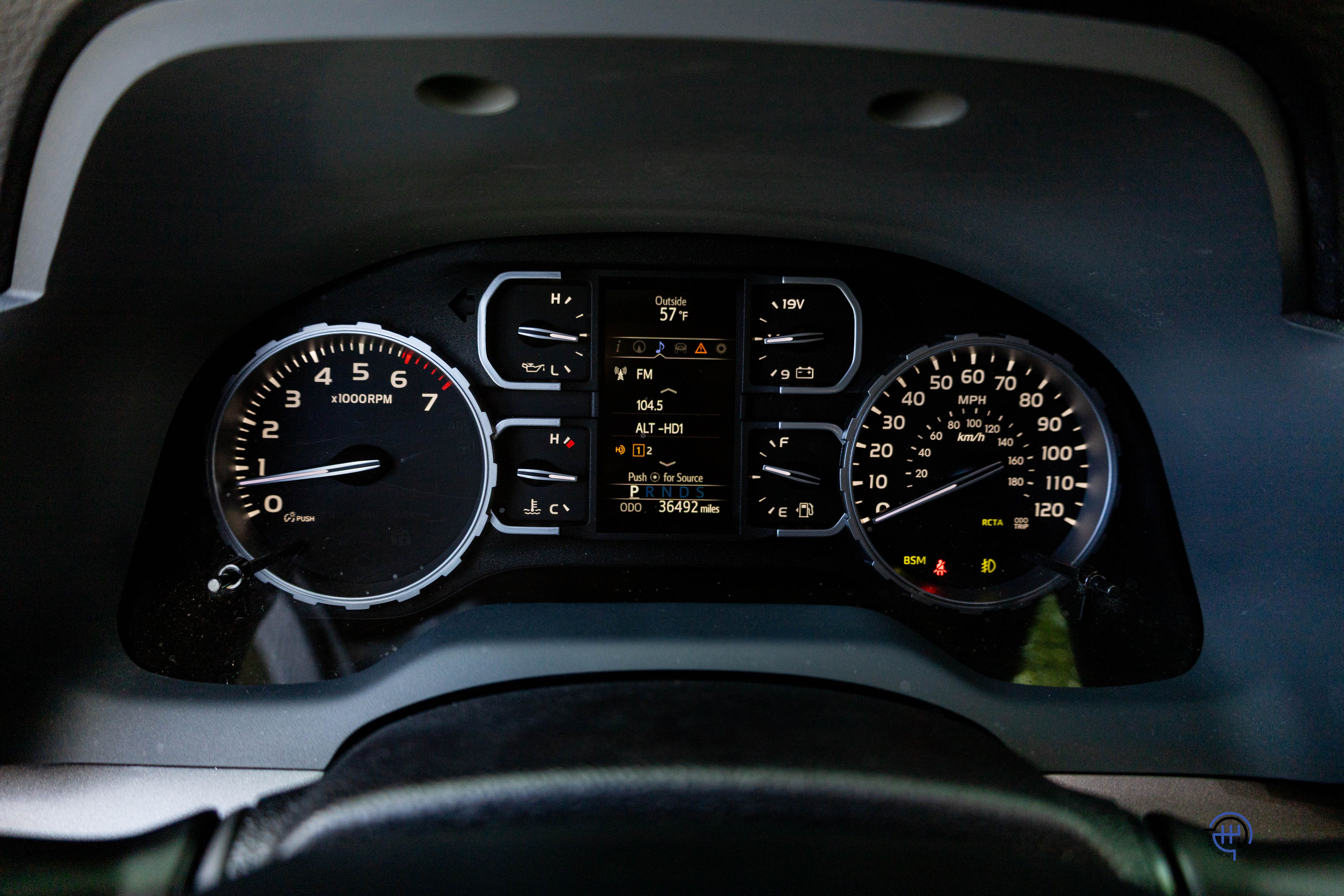Used 2021 Toyota Tundra 4x4 CrewMax image 36