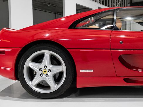 Used 1997 Ferrari F355 Berlinetta image 13