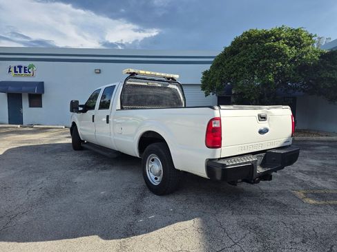 Used 2015 Ford F250 2WD Crew Cab Super Duty image 4