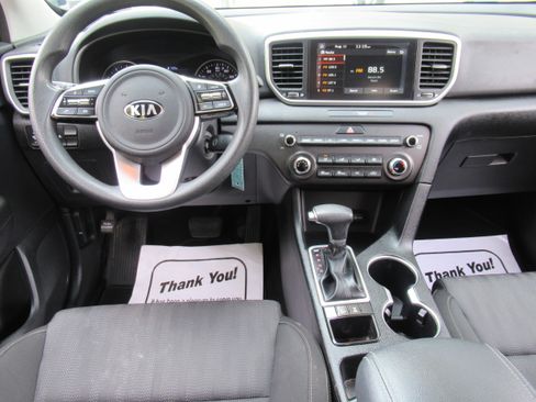 Used 2020 Kia Sportage AWD LX image 10