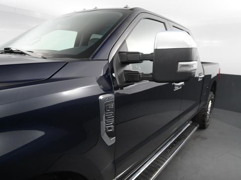 Used 2022 Ford F250 XLT image 9