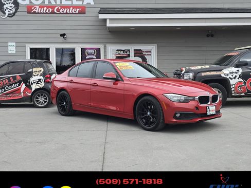 Used 2017 BMW 320i xDrive image 1