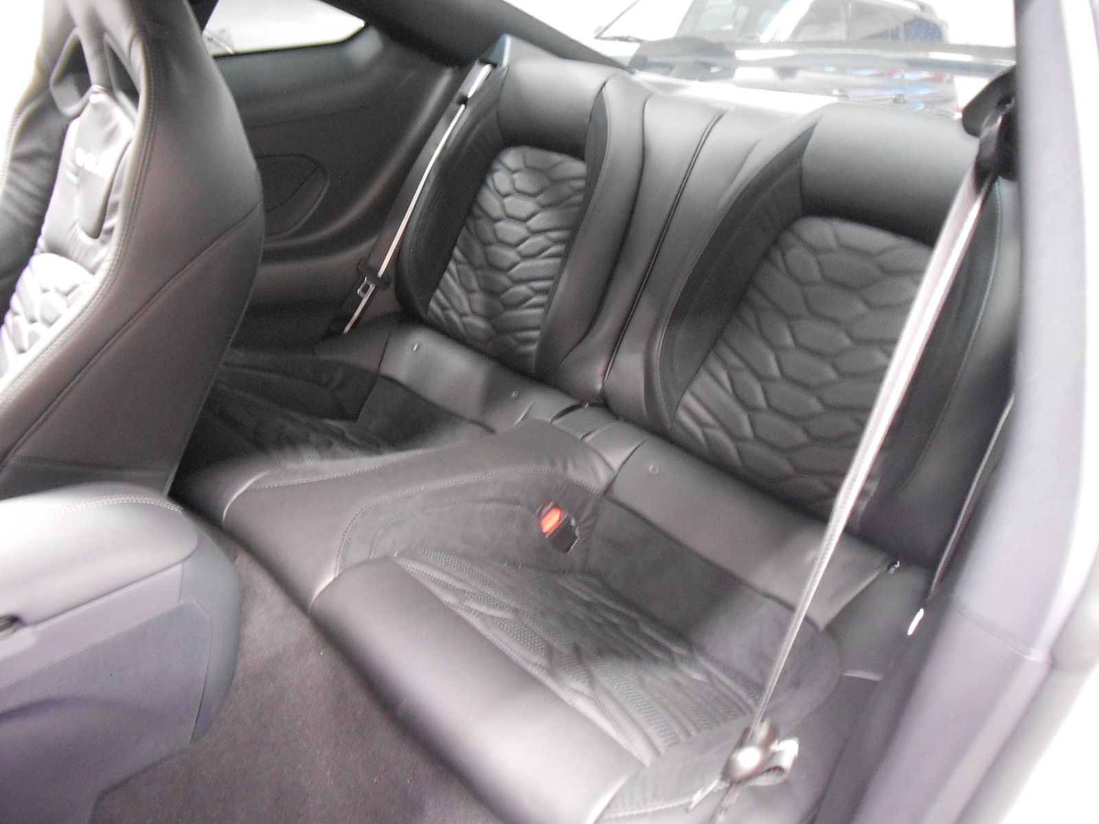 Used 2025 Ford Mustang Shelby GT350 RWD image 12