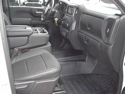 Used 2022 Chevrolet Silverado 3500 W/T RWD image 11