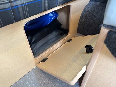 New 2025 Mercedes-Benz Sprinter 2500 image 25