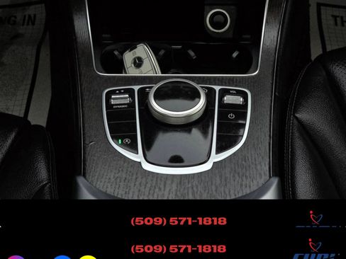 Used 2019 Mercedes-Benz C 300 image 12