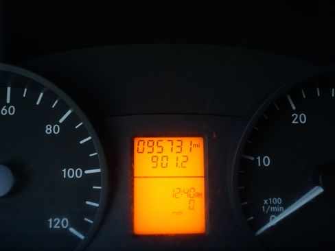 Used 2016 Mercedes-Benz Sprinter 3500 image 23