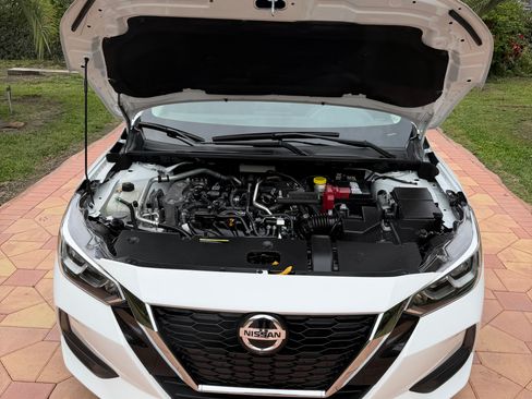 Used 2022 Nissan Sentra SV FWD image 13