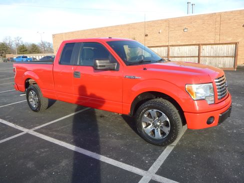 Used 2012 Ford F150 XLT image 4