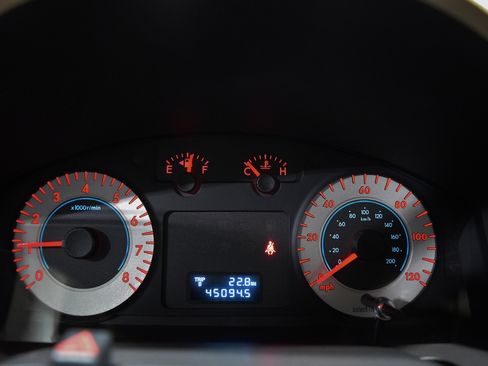 Used 2009 MAZDA Tribute Touring FWD image 25