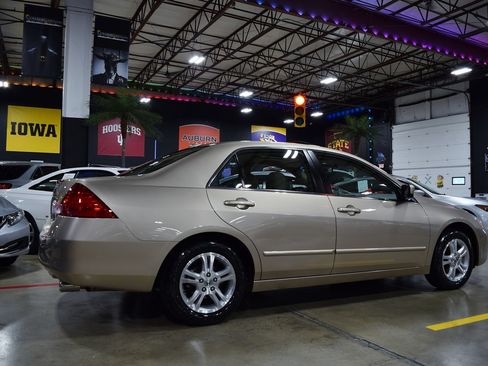 Used 2007 Honda Accord EX-L image 14