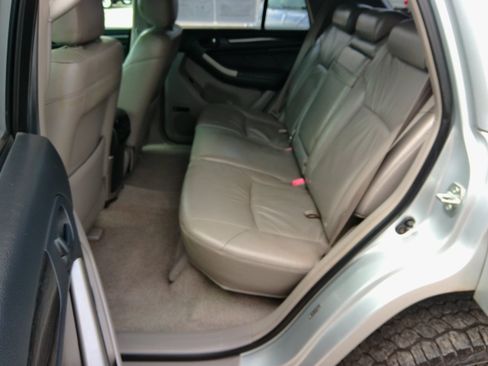 Used 2007 Toyota 4Runner Limited image 23