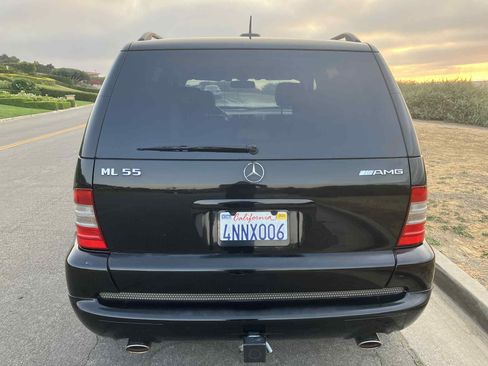 Used 2000 Mercedes-Benz ML 55 AMG image 4