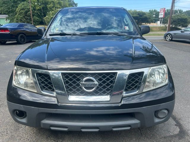 Used 2012 Nissan Frontier 2WD Crew Cab image 8