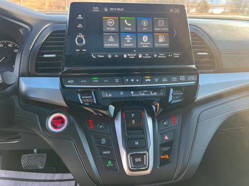 Used 2025 Honda Odyssey Sport-L image 22