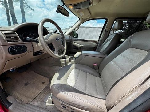 Used 2005 Ford Explorer 2WD Eddie Bauer image 6