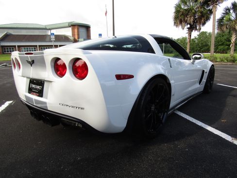 Used 2013 Chevrolet Corvette Z06 Coupe RWD image 5