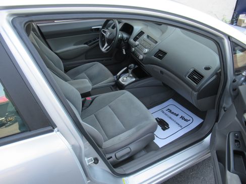 Used 2009 Honda Civic LX Sedan image 16