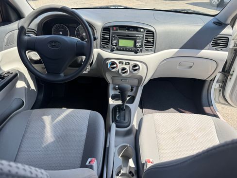 Used 2009 Hyundai Accent GS Hatchback FWD image 19
